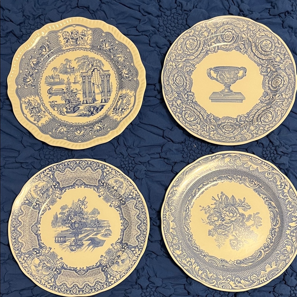 Spode - Vintage- The Blue Room Collection Plates